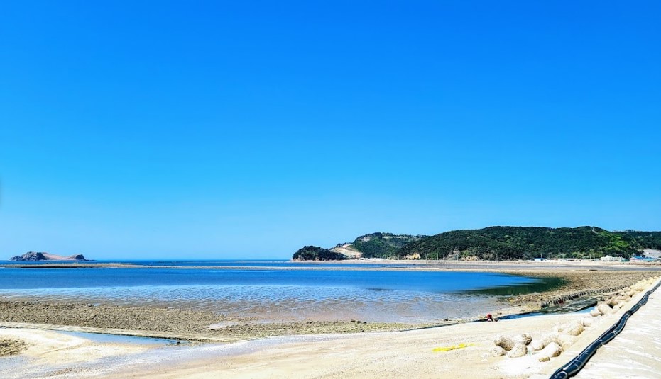 Corea del Sur desalojó isla fronteriza por disparos de artillería norcoreanos