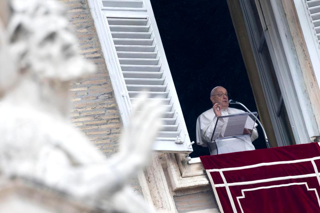 El papa pide “la liberación sin condiciones de todos los secuestrados” en Colombia