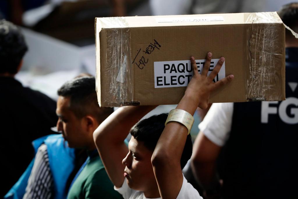 Cinco claves del inusual escrutinio de las elecciones legislativas en El Salvador
