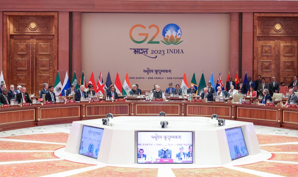 Impuesto a los más ricos en países del G20 podría acabar con el hambre, asegura Oxfam