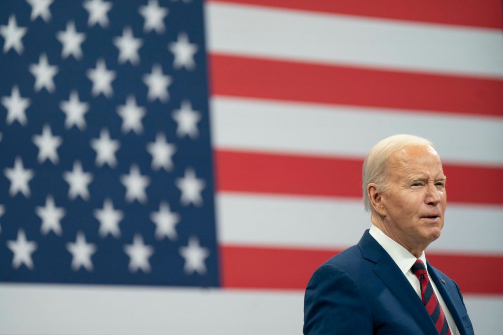 Republicanos que investigan a Biden lo invitan a declarar en un comité del Congreso