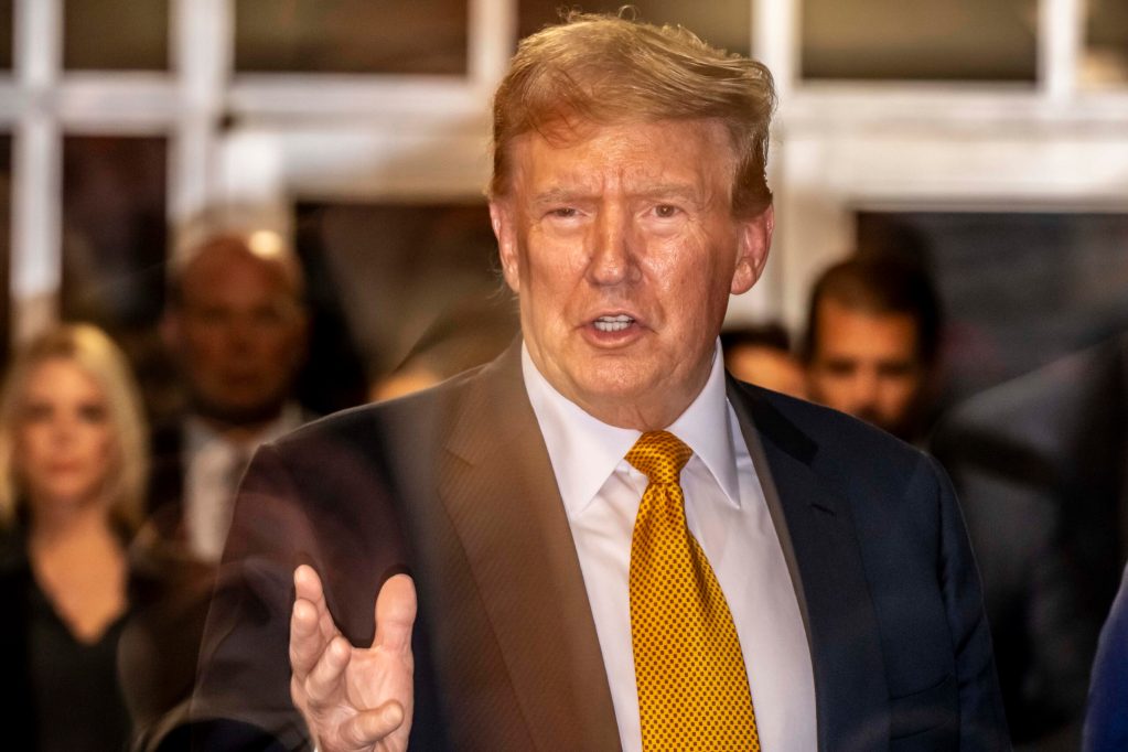 Fiscales piden imponer mordaza a Trump por declaraciones que pongan en peligro a agentes