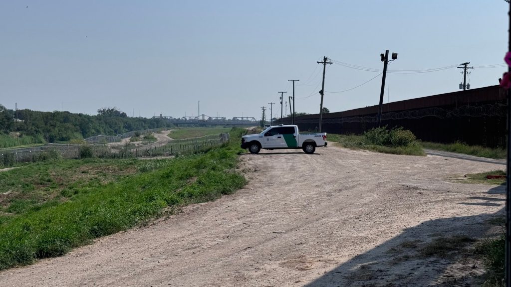 Tribunal ordena a EE.UU. indemnizar a dos niños estadounidenses detenidos en la frontera