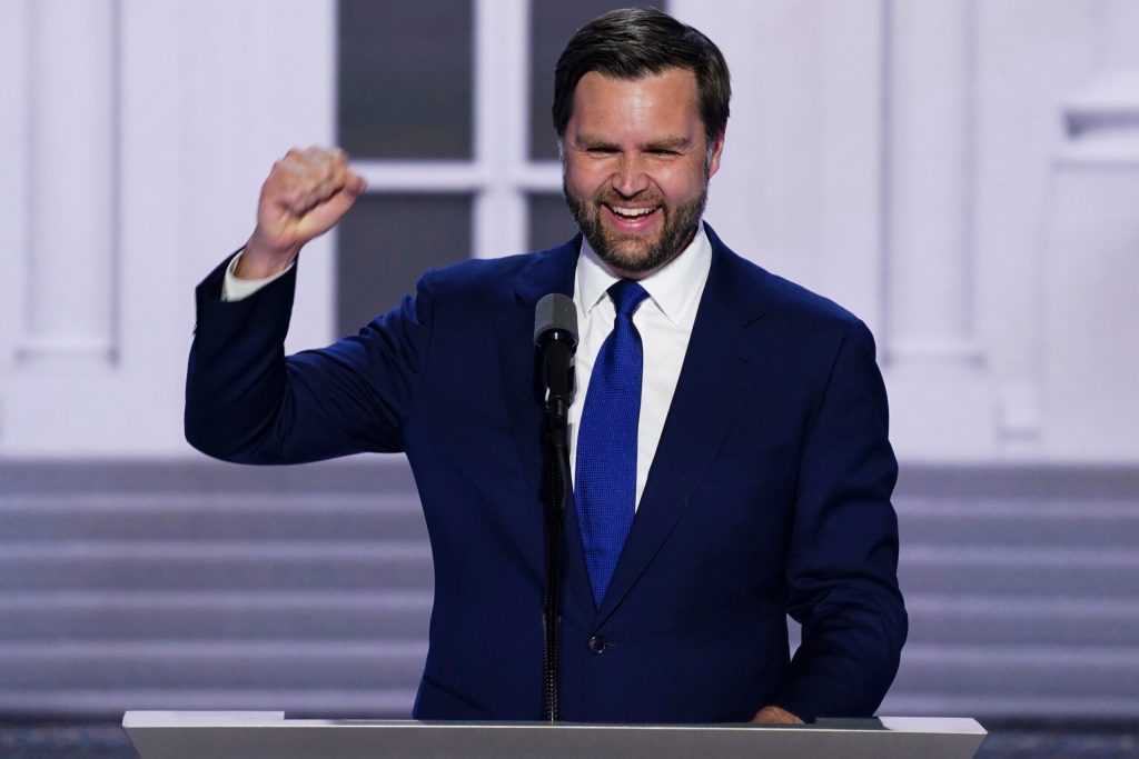 J.D. Vance se estrena con guiños a estados clave del Medio Oeste y desdén a Harris