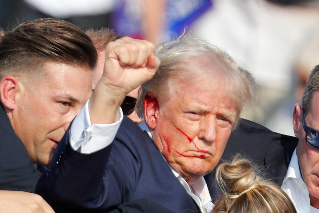 “Violencia es irracional e inhumana”: AMLO condena el atentado contra Donald Trump