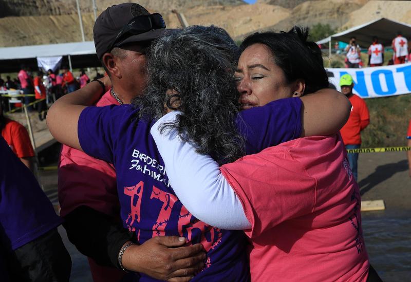 Evento ‘Abrazos no muros’ reencuentra a cientos de familias en frontera de México y EE.UU.