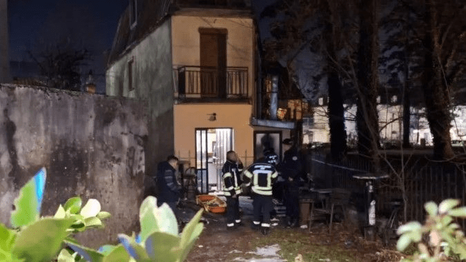 Policía busca en Montenegro a un tirador que mató a siete personas, incluidos dos niños
