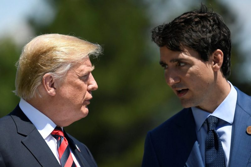 Trump habla con Trudeau tras anunciar aranceles