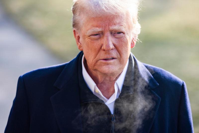 Trump modifica su denuncia contra el canal CBS y le reclama 20 mil millones de dólares