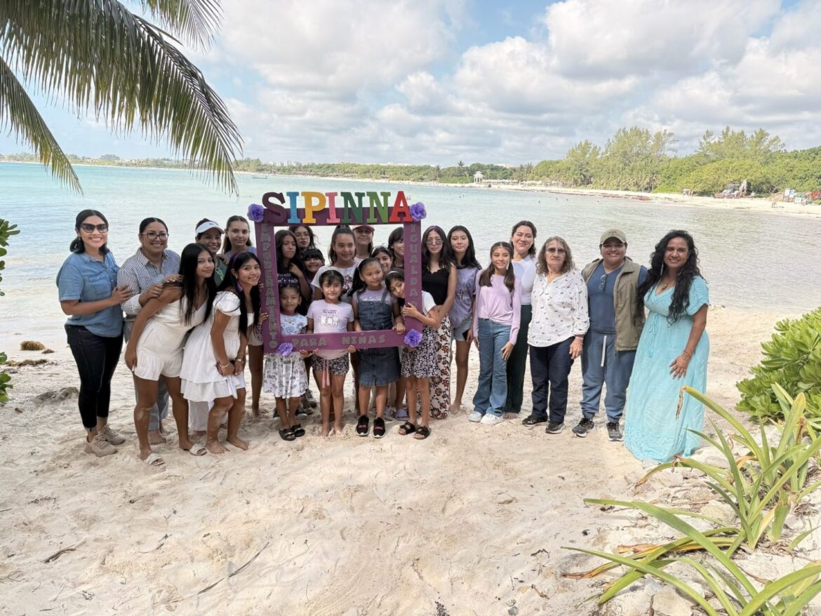 Funcionarias del Gobierno de Solidaridad comparten experiencias para inspirar a niñas y adolescentes