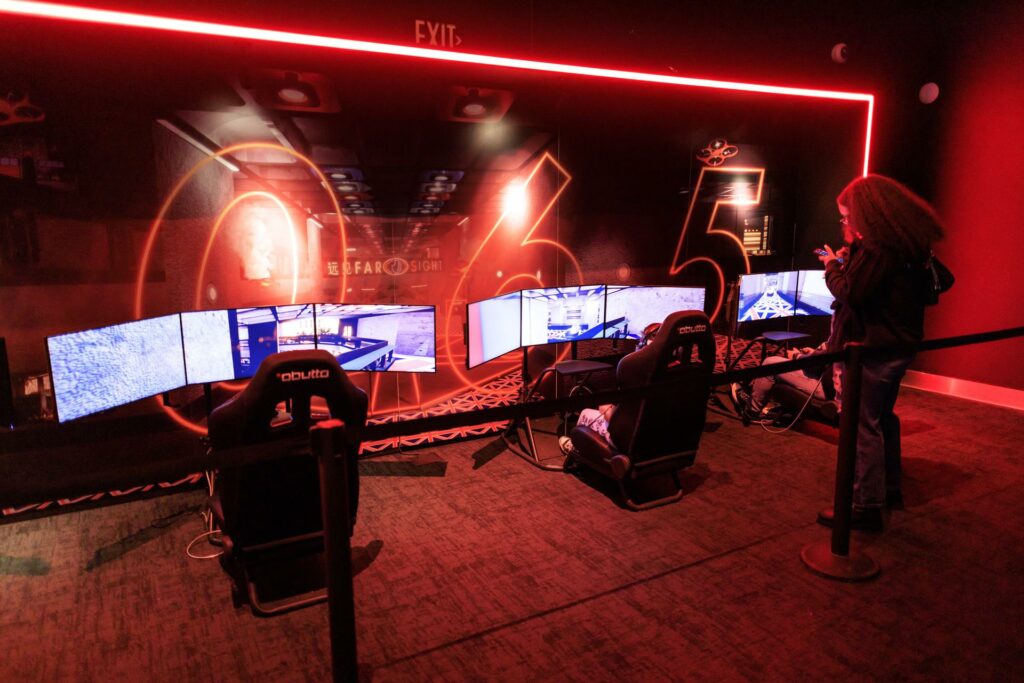Museo en Miami explora el futuro de la interacción humana con la IA y sus dilemas éticos