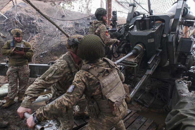 EE.UU. suspende algunos envíos de armas a Ucrania tras revisión de su gasto militar