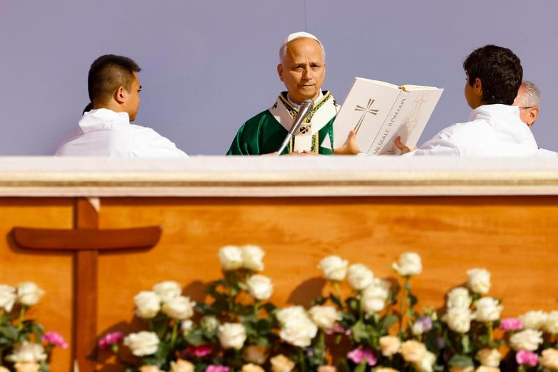 León XIV clausura el Jubileo de los Jóvenes: “Aspiren a cosas grandes”