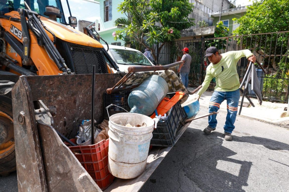 Estefanía Mercado refuerza la limpieza de Playa del Carmen con casi 80 mil toneladas de residuos recolectados y más de 680 toneladas de cacharros retirados